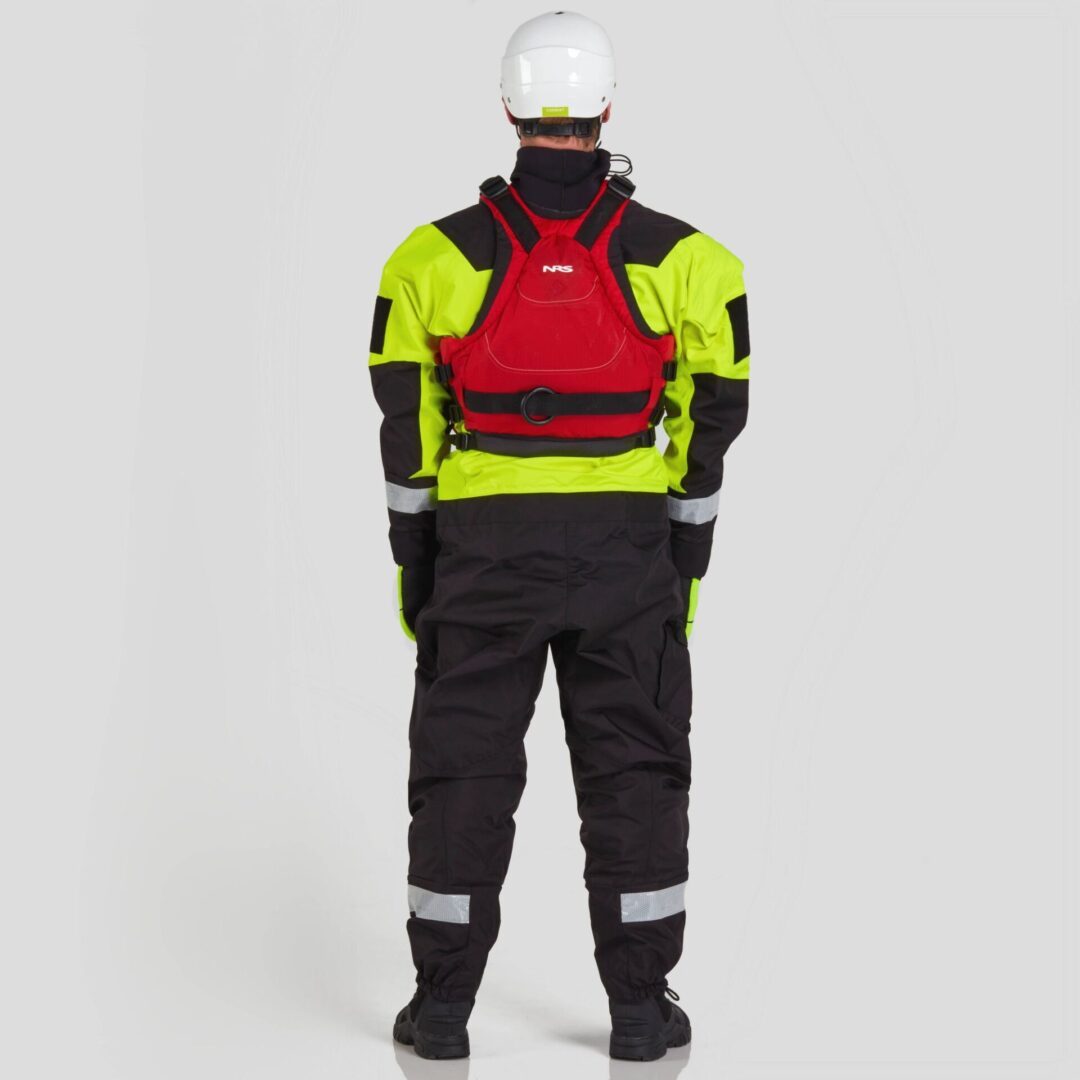 22562_01_SafetyYellow_Model_BackPFD_111021_2000x2000