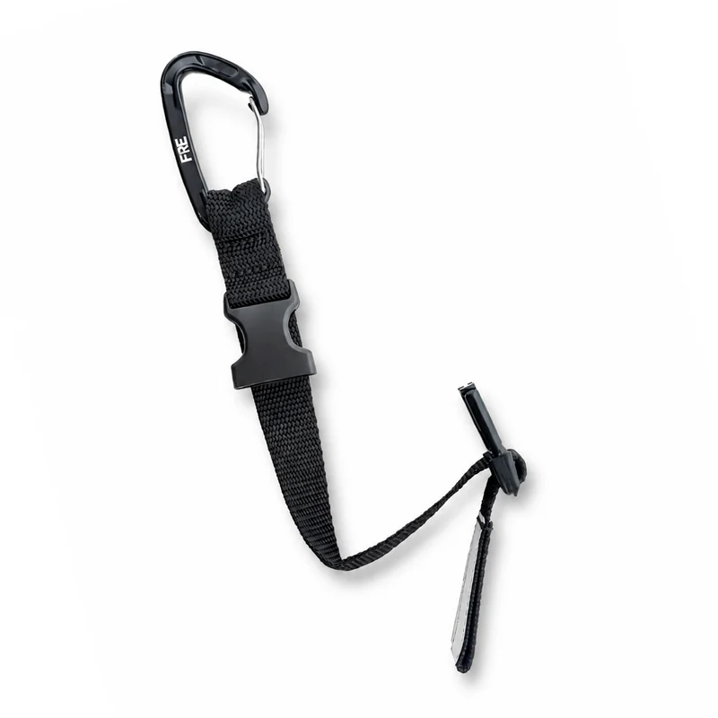 fre-carabiner-glove-strap-detail-01