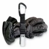fre-carabiner-glove-strap-detail-02