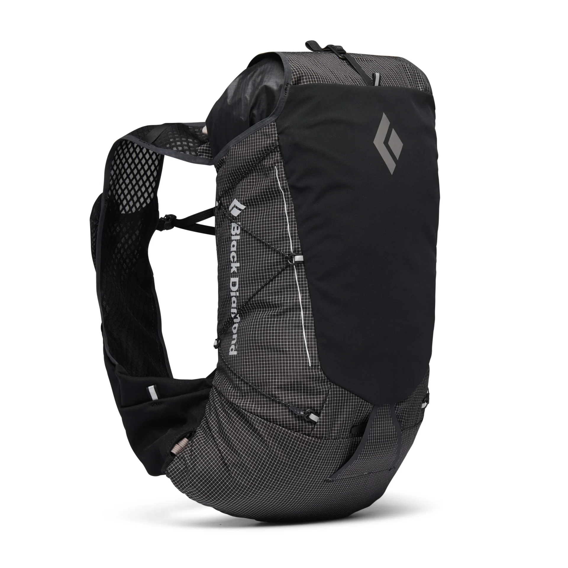 680036_0002_DISTANCE_22_BACKPACK_Black_01
