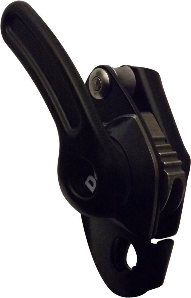 Rescue Tech D4 Belay/ Descender, 10.5-11mm (Black)